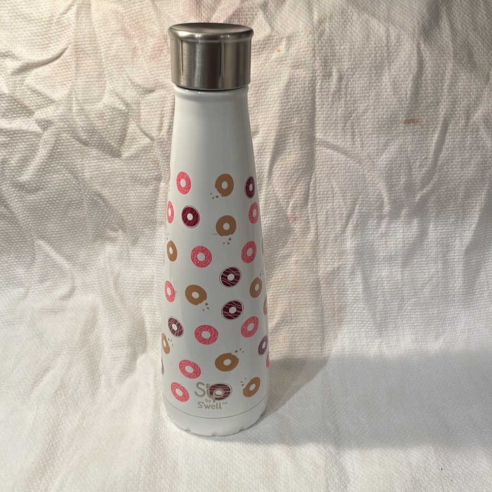 Sip by Swell Donut Print